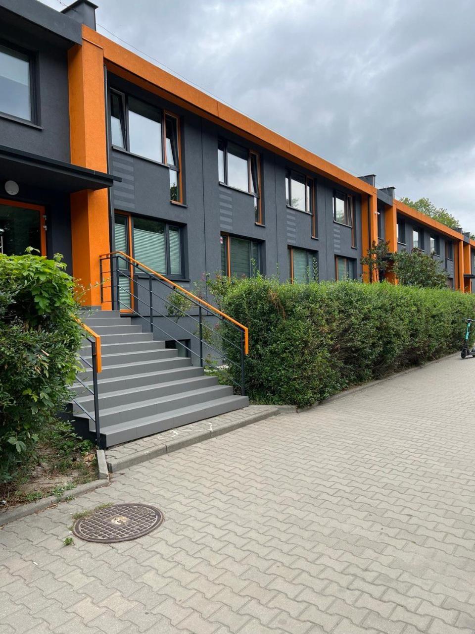 The Park Suites Varsavia Esterno foto