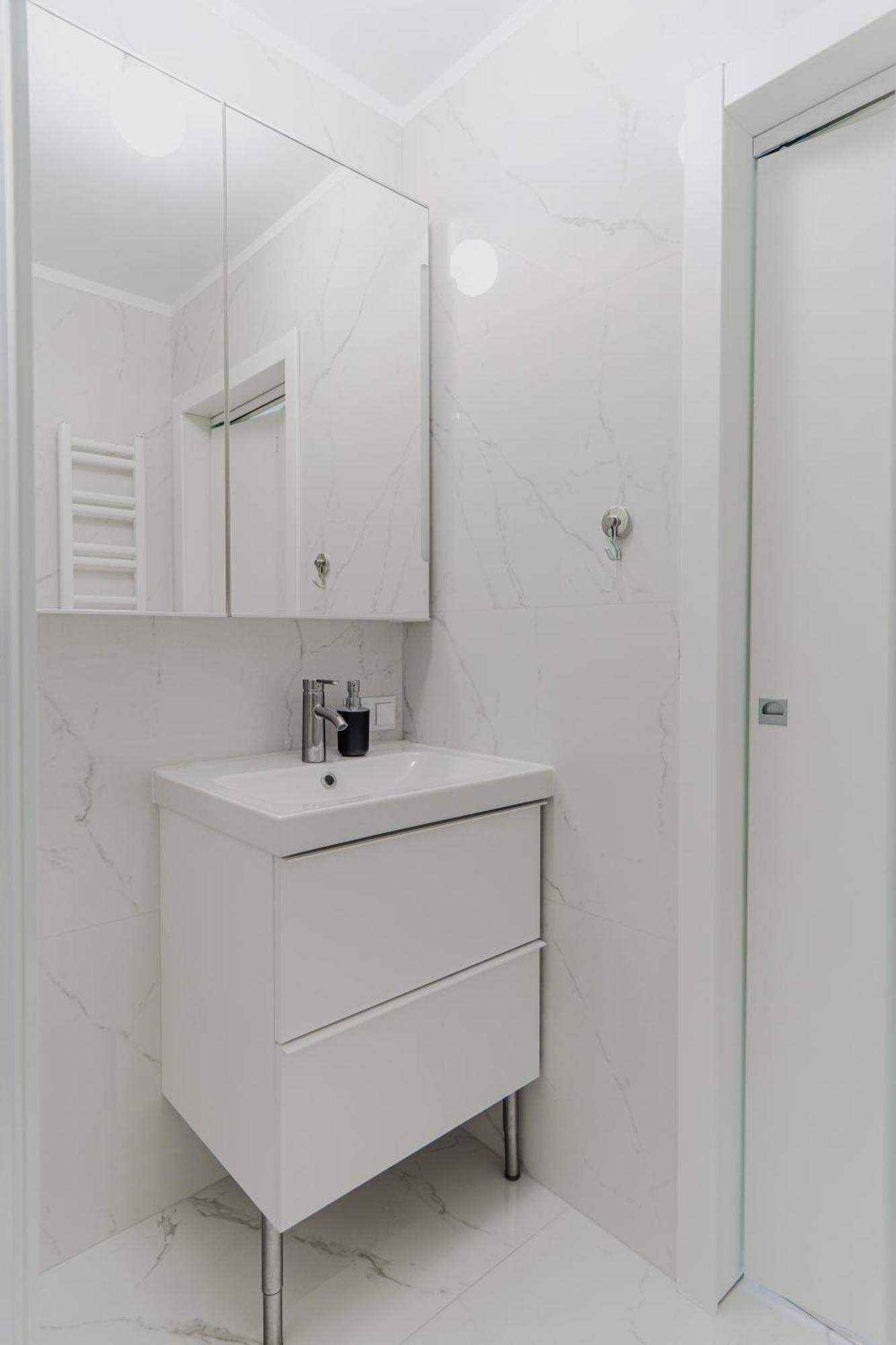 The Park Suites Varsavia Esterno foto