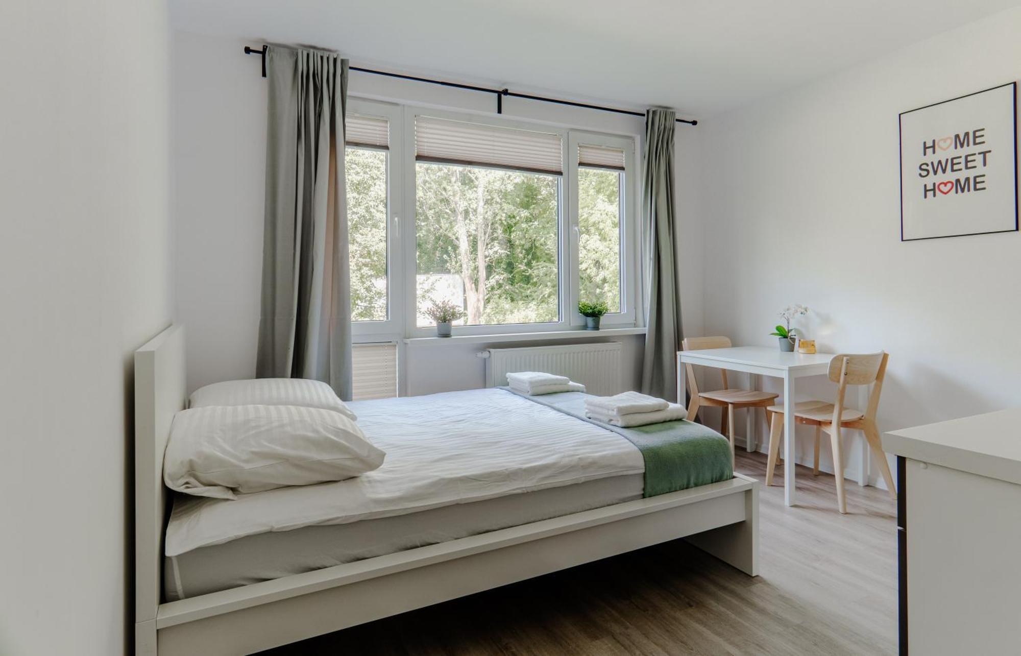 The Park Suites Varsavia Esterno foto