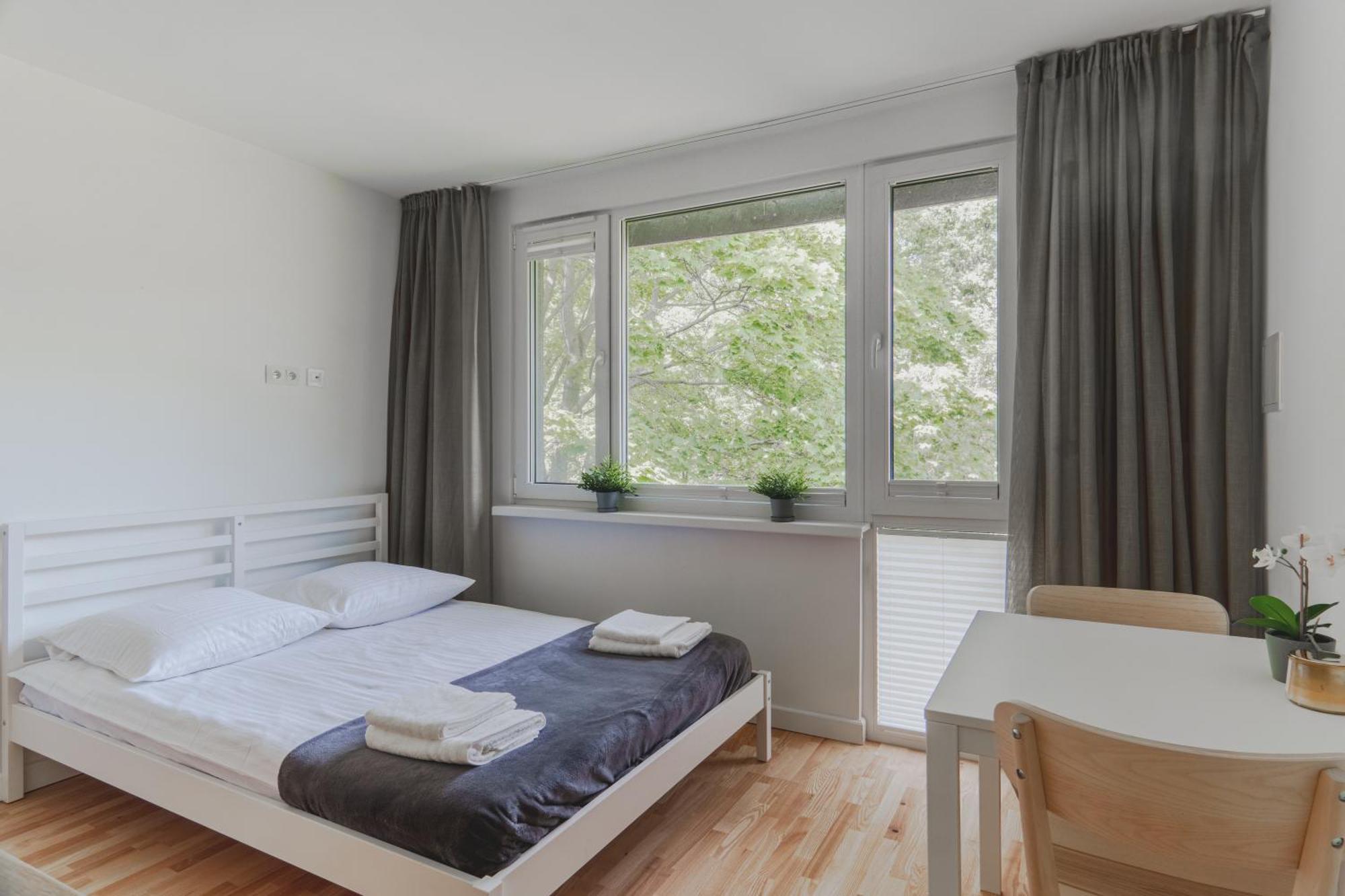 The Park Suites Varsavia Esterno foto