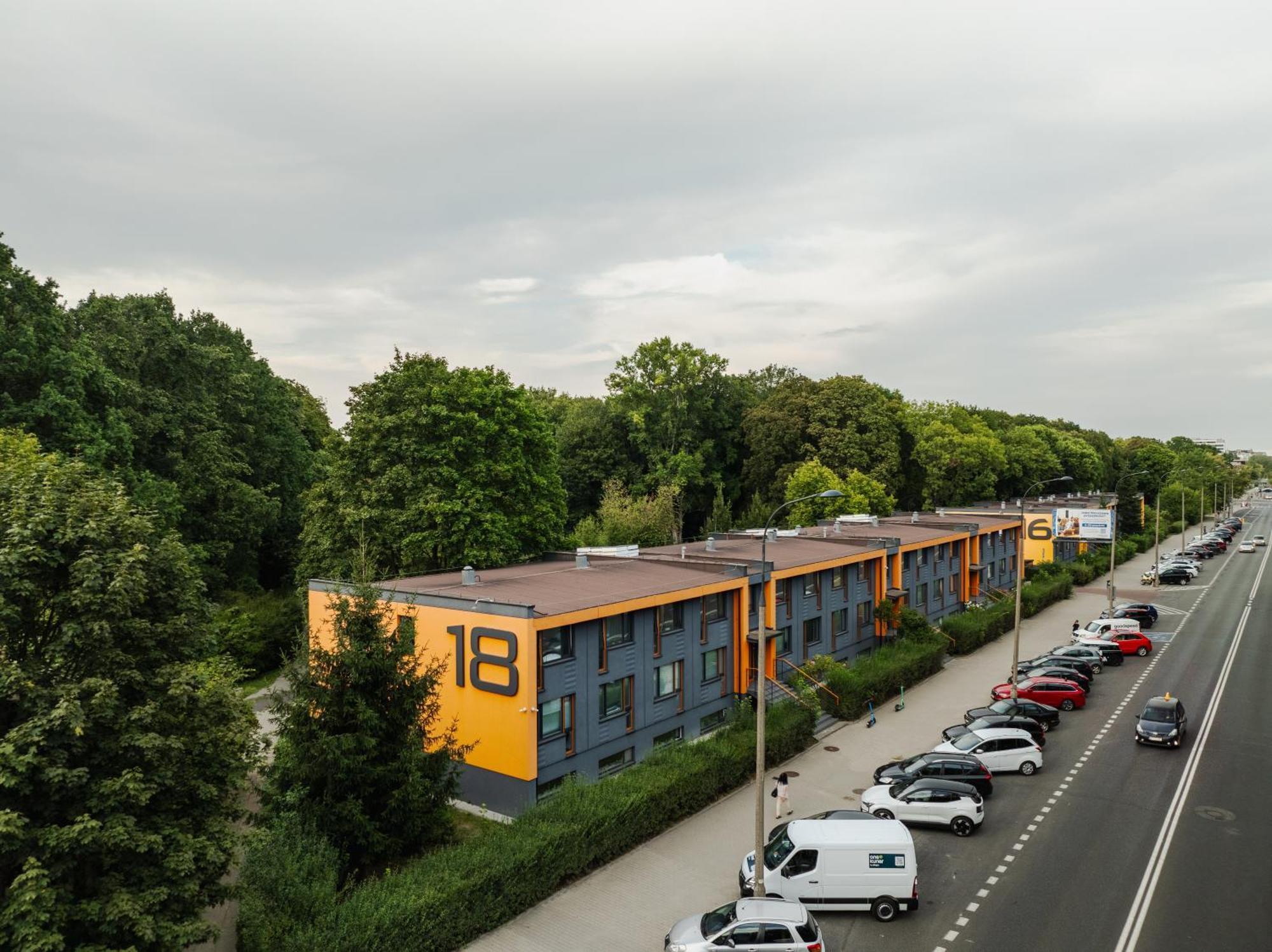 The Park Suites Varsavia Esterno foto